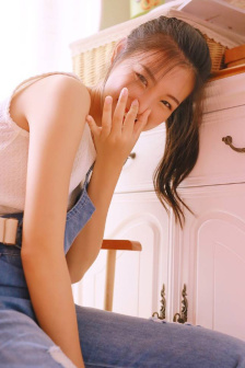 《乳色吐息》无删减樱花